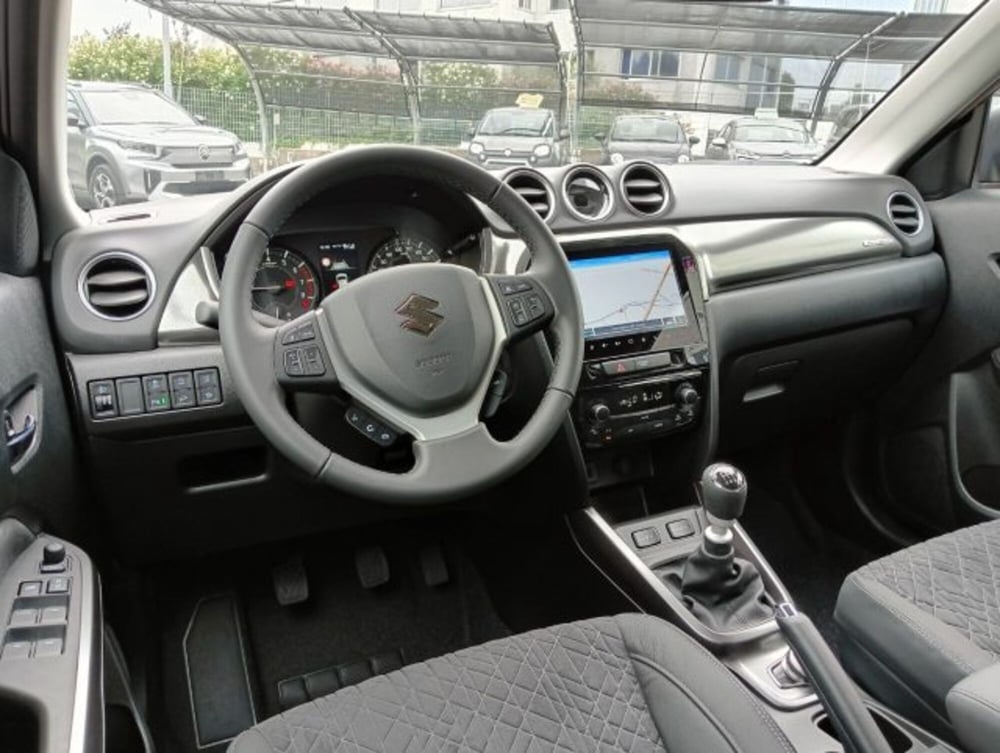 Suzuki Vitara nuova a Brescia (6)