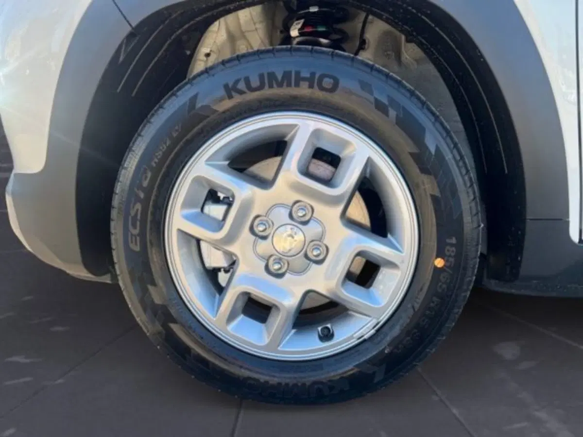 Hyundai Inster nuova a Treviso (15)