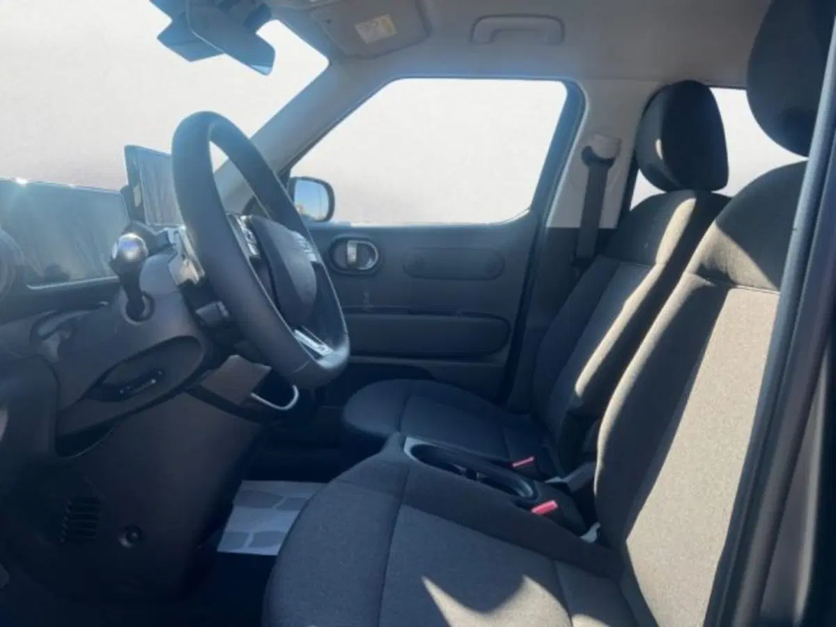 Hyundai Inster nuova a Treviso (7)