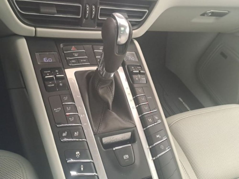Porsche Macan usata a Verona (14)