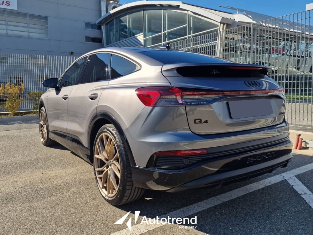 Audi Q4 Sportback usata a Bari (2)