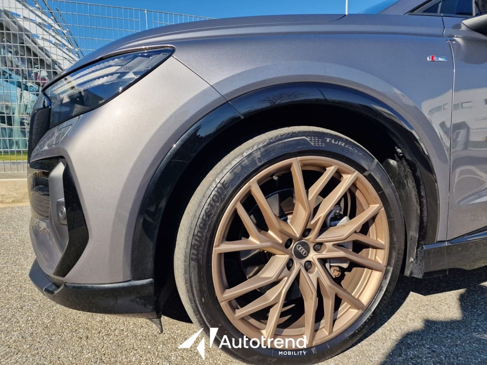 Audi Q4 Sportback usata a Bari (6)