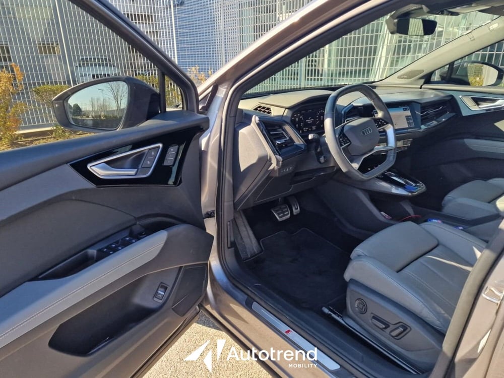 Audi Q4 Sportback usata a Bari (7)