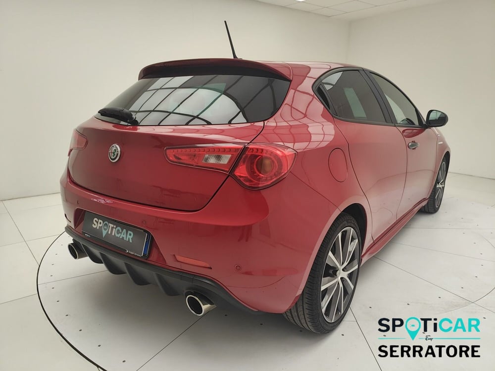 Alfa Romeo Giulietta usata a Como (5)