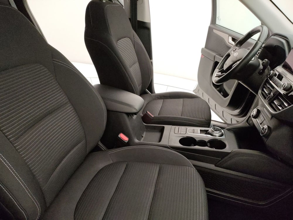 Ford Kuga usata a Caserta (13)