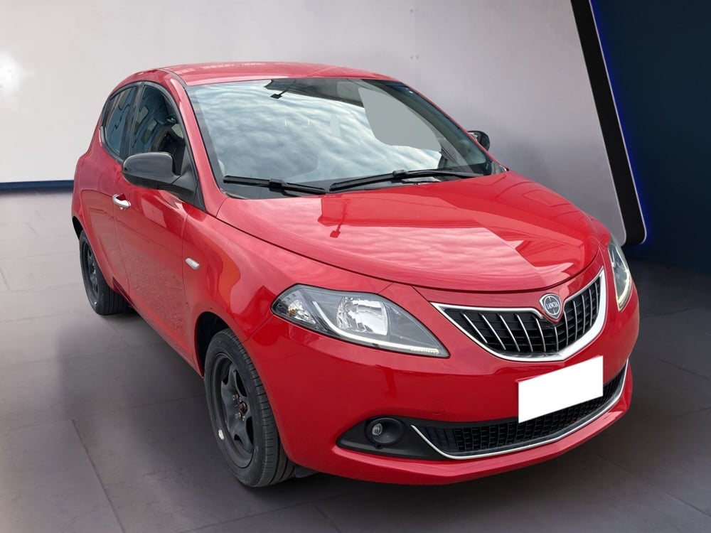 Lancia Ypsilon usata a Torino (3)