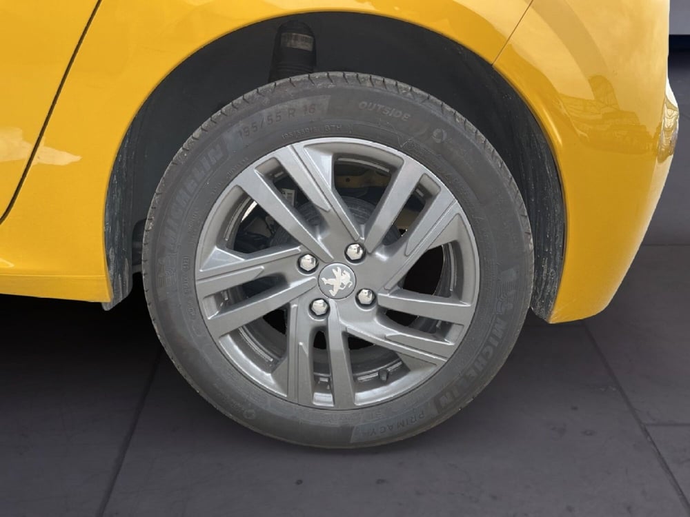Peugeot 208 usata a Torino (8)