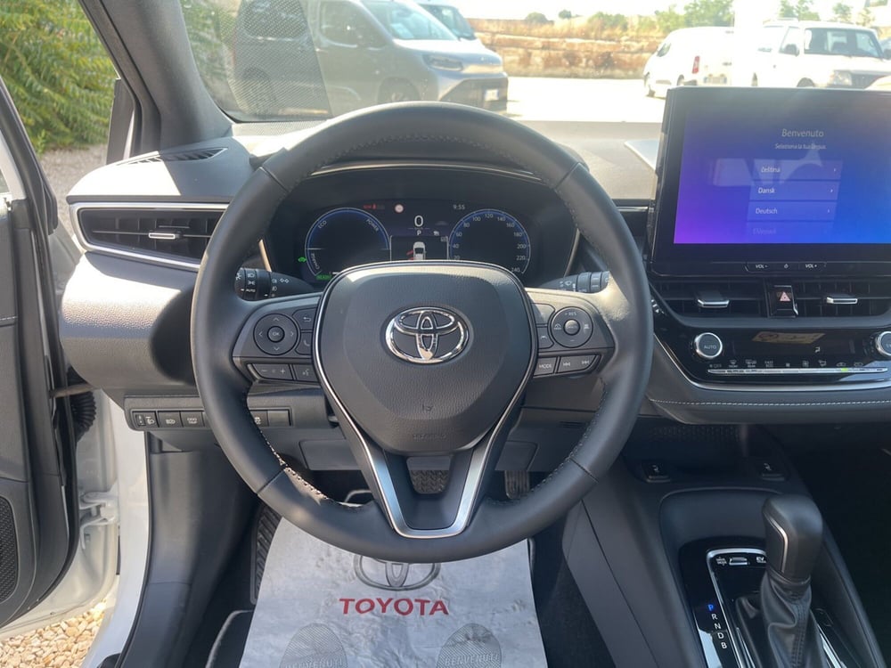 Toyota Corolla nuova a Catania (10)