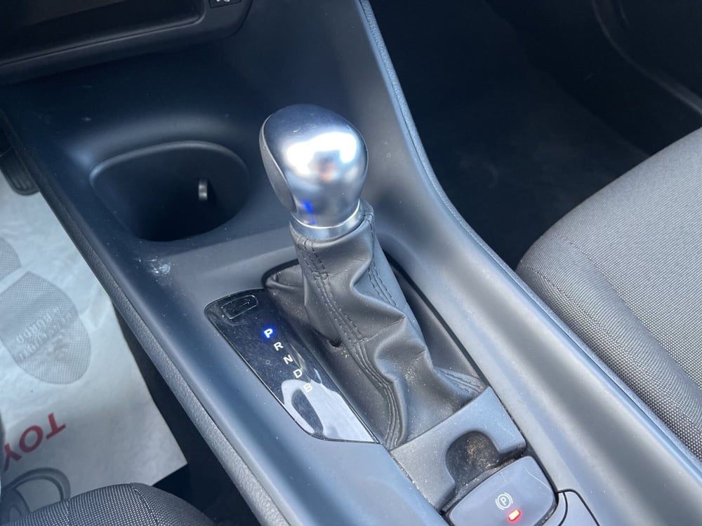 Toyota Toyota C-HR usata a Ragusa (16)