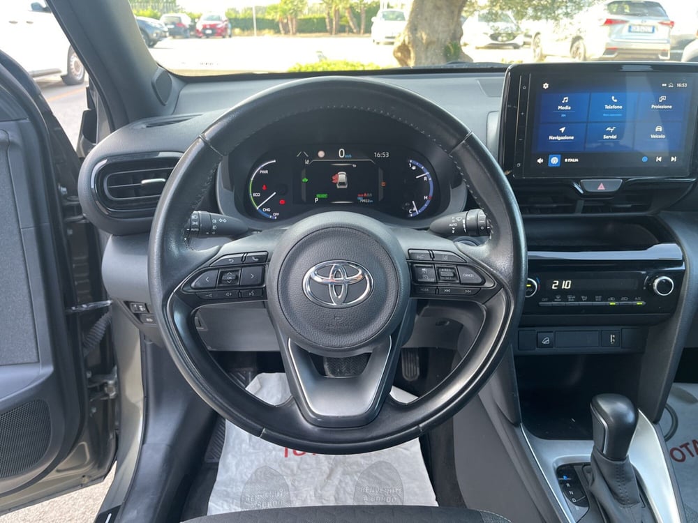 Toyota Yaris Cross usata a Ragusa (11)