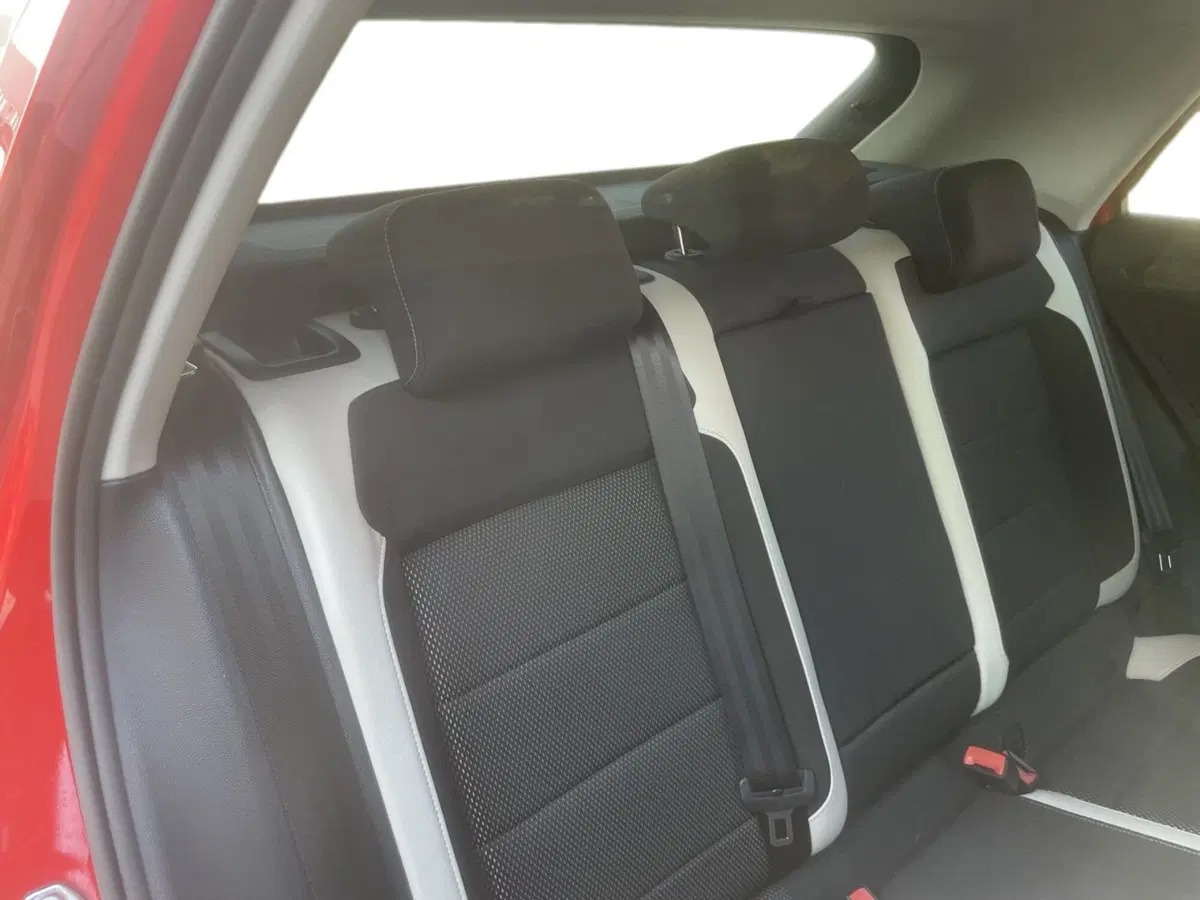 Volkswagen T-Roc usata a Pistoia (13)