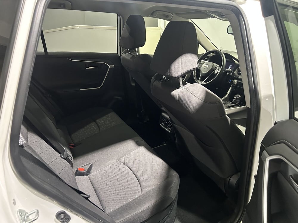 Toyota Rav4 usata a Milano (8)