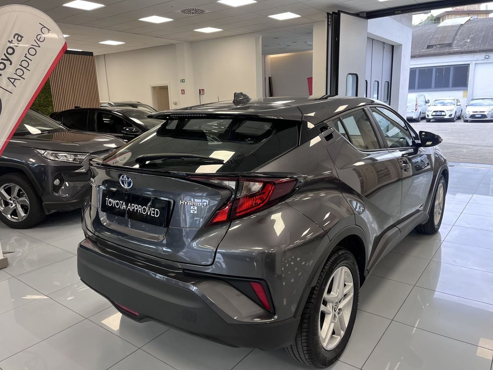Toyota Toyota C-HR usata a Prato (4)
