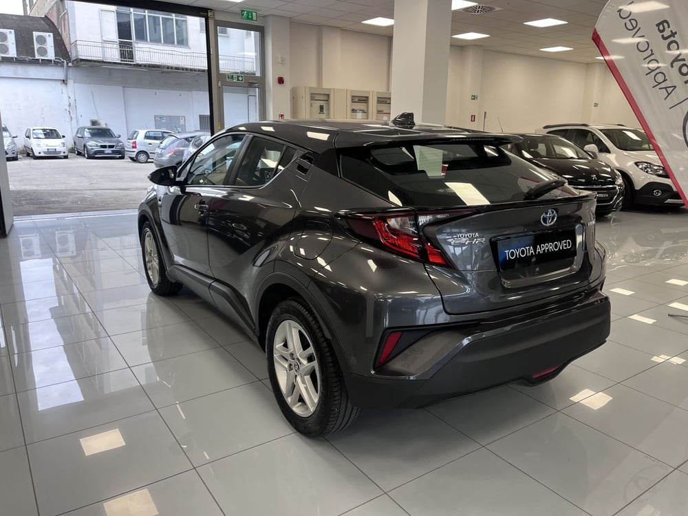 Toyota Toyota C-HR usata a Prato (6)