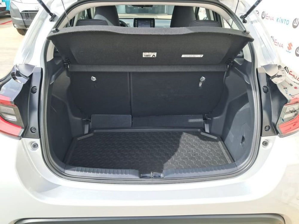 Toyota Yaris Cross usata a Cagliari (11)
