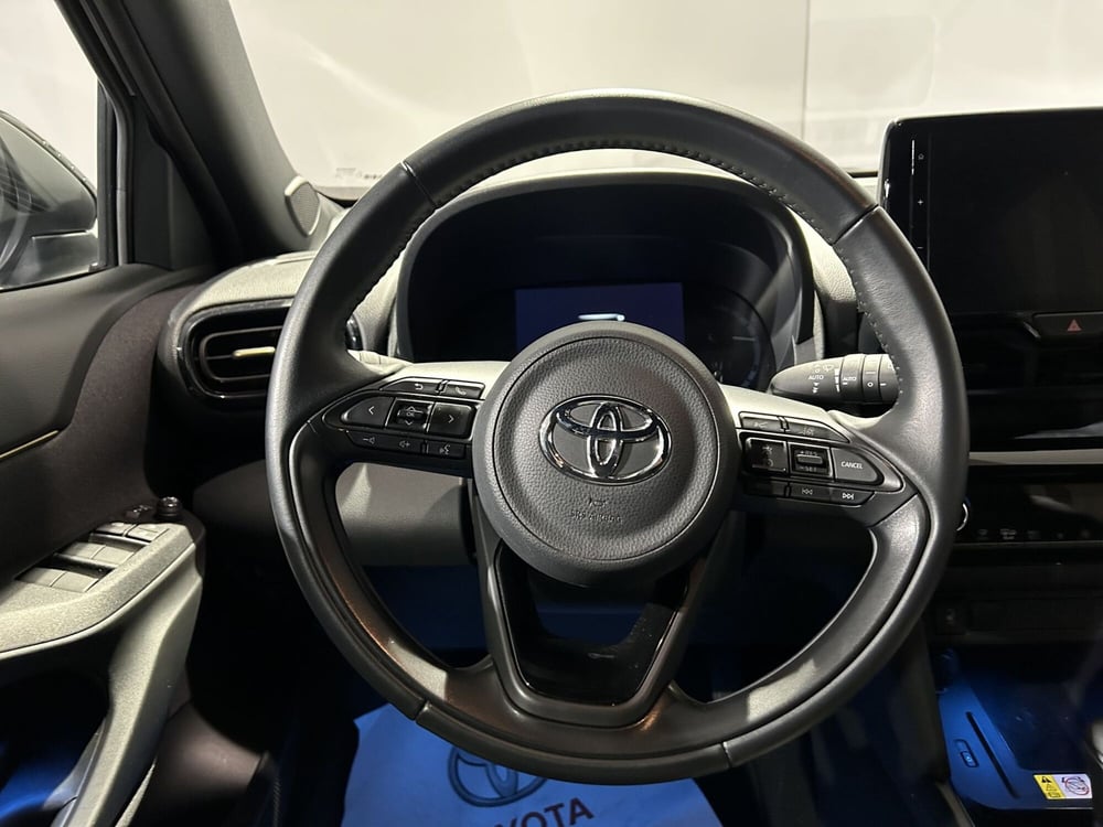 Toyota Yaris Cross usata a Milano (10)