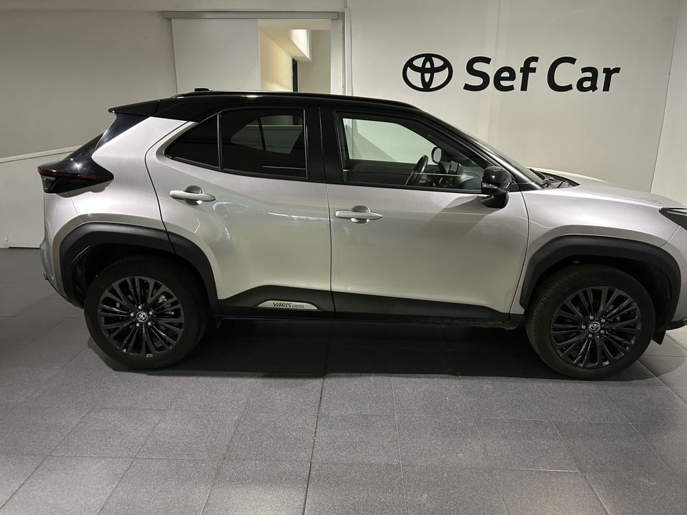 Toyota Yaris Cross usata a Milano (14)