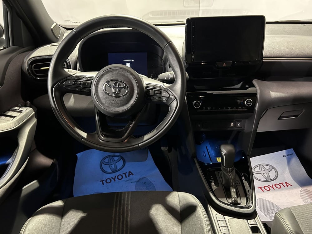 Toyota Yaris Cross usata a Milano (9)
