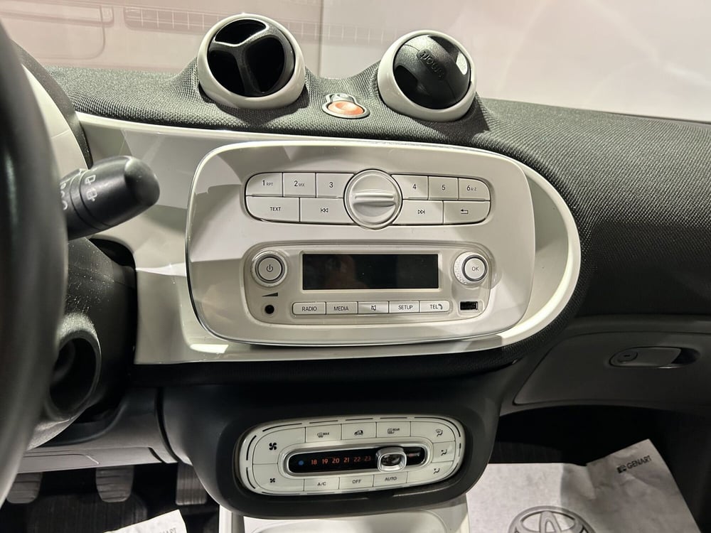 smart forfour usata a Milano (18)
