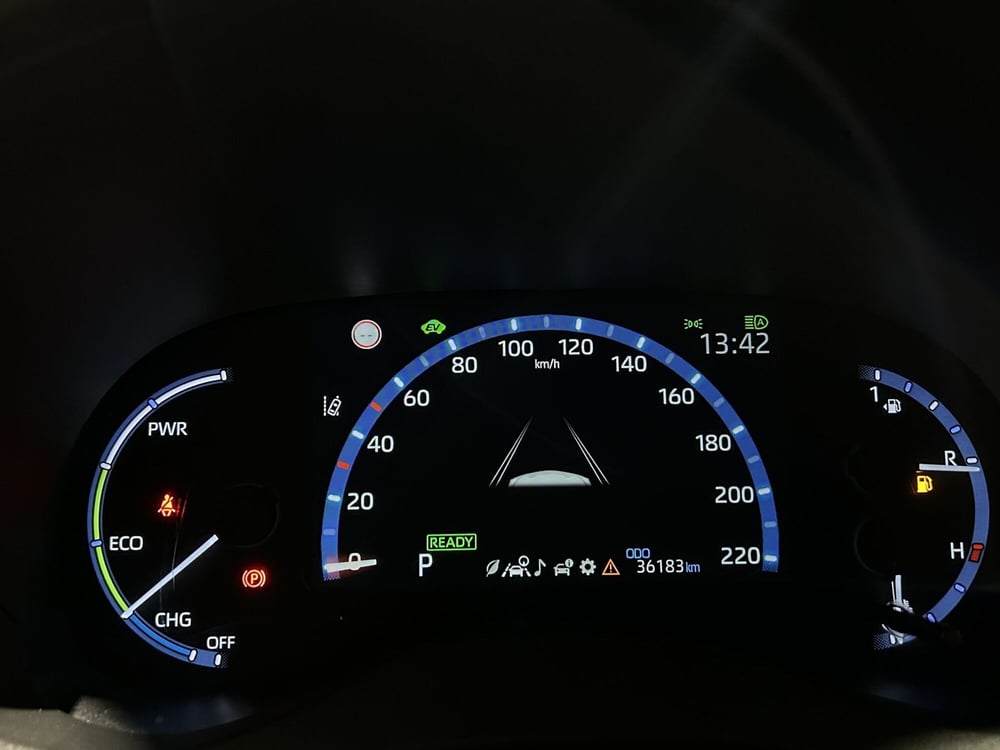 Toyota Yaris Cross usata a Milano (13)