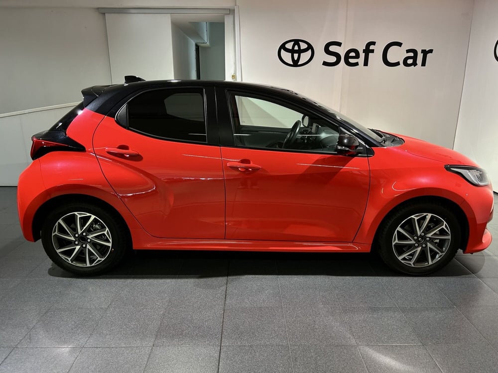 Toyota Yaris usata a Milano (13)