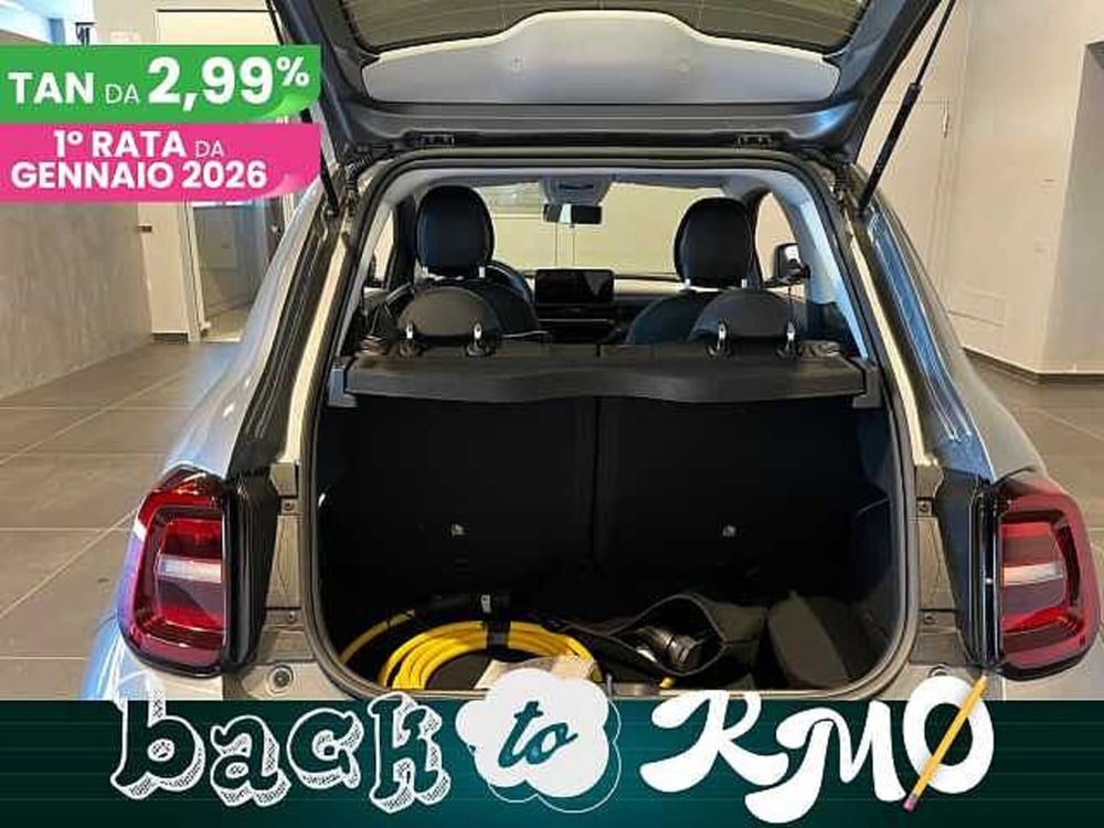 Fiat 500e Cabrio nuova a Udine (8)