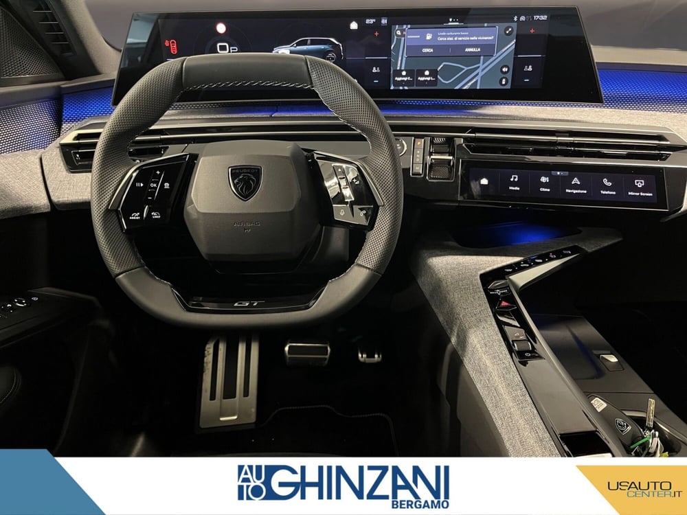 Peugeot 5008 nuova a Bergamo (9)