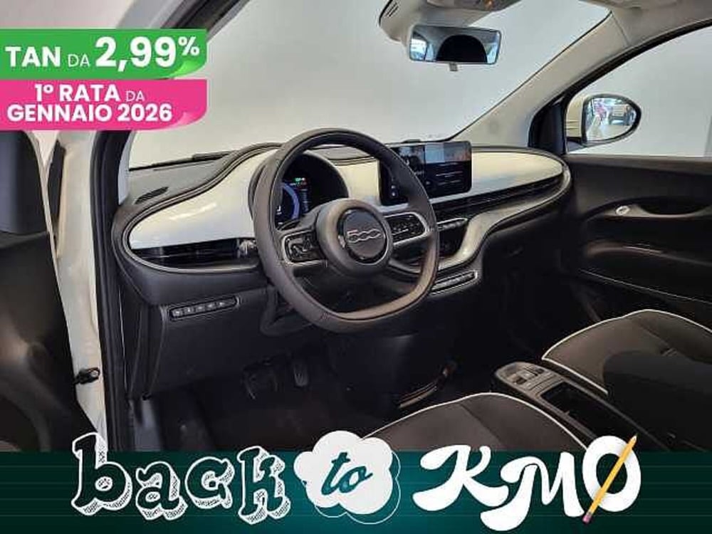 Fiat 500e Cabrio nuova a Udine (10)