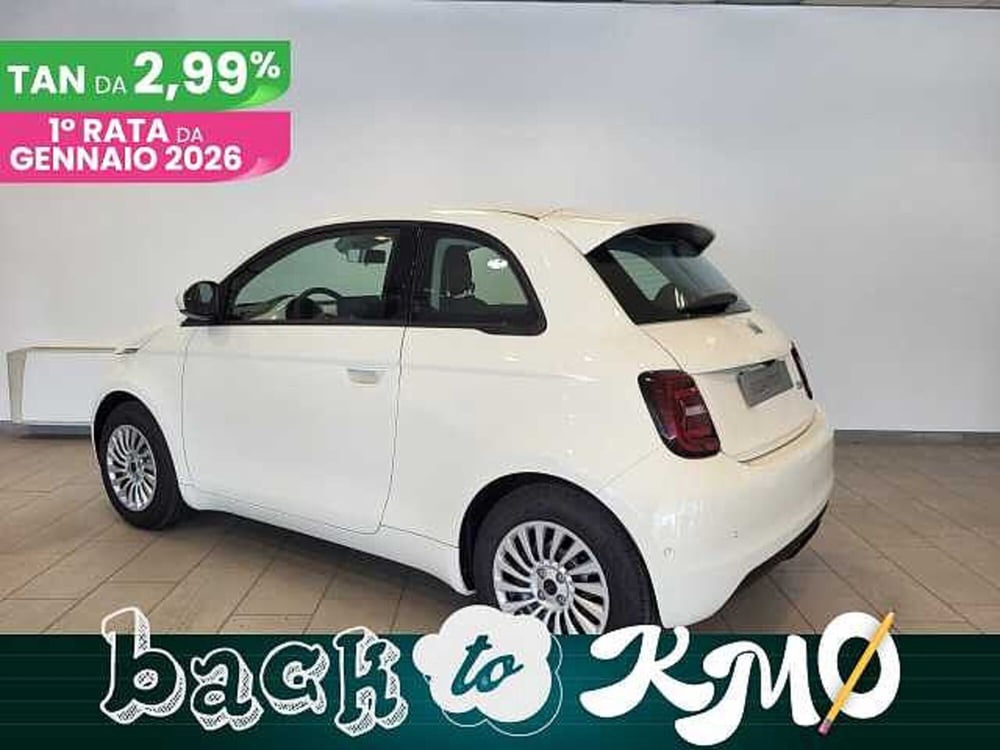 Fiat 500e Cabrio nuova a Udine (3)