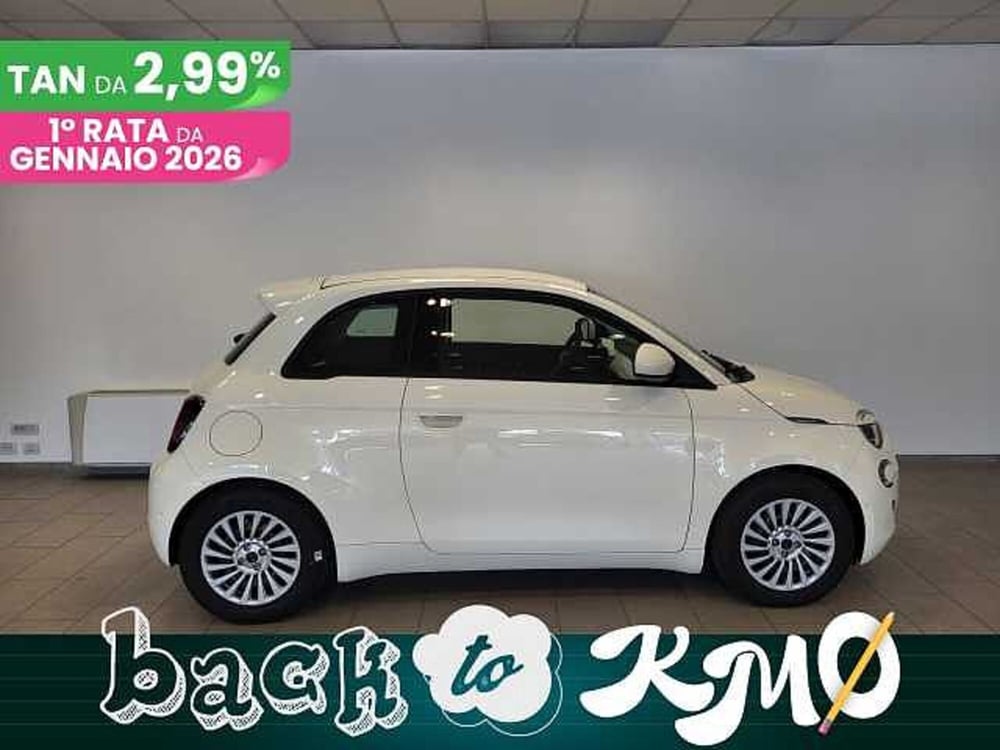 Fiat 500e Cabrio nuova a Udine (6)