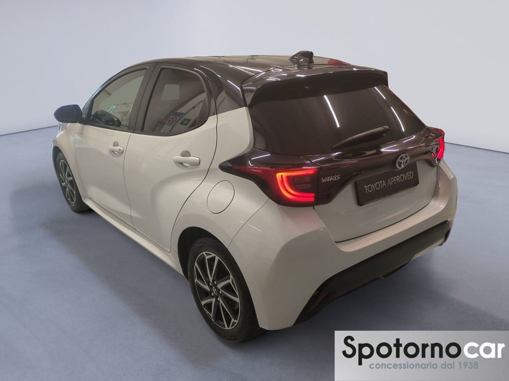 Toyota Yaris usata a Milano (4)