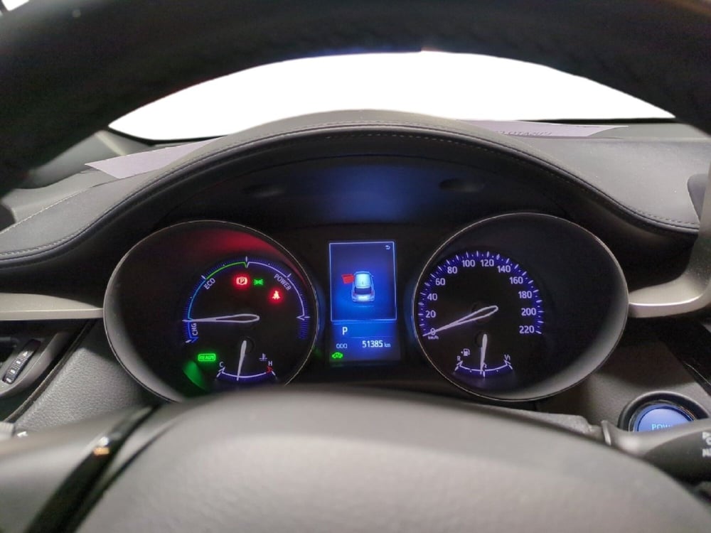 Toyota Toyota C-HR usata a Milano (13)