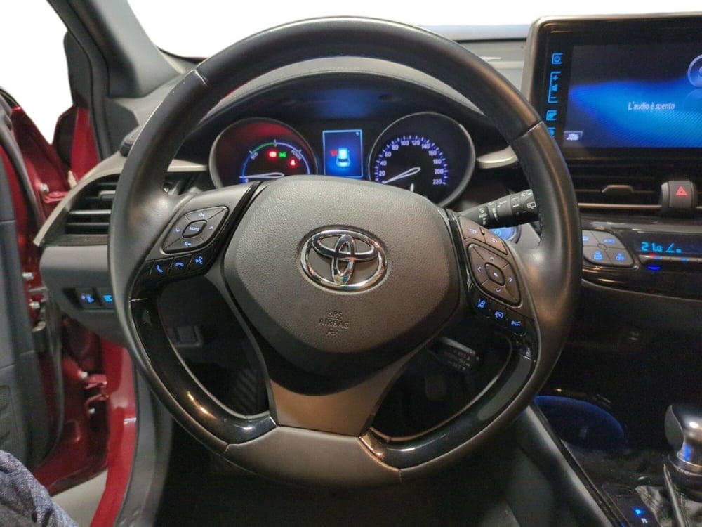 Toyota Toyota C-HR usata a Milano (14)