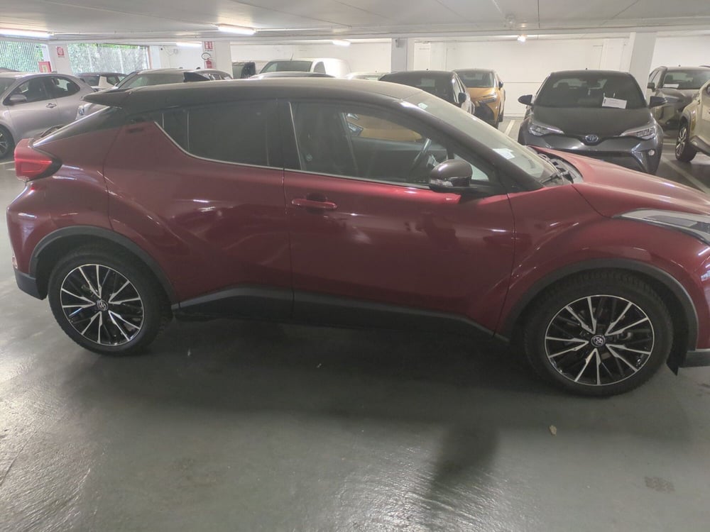Toyota Toyota C-HR usata a Milano (3)