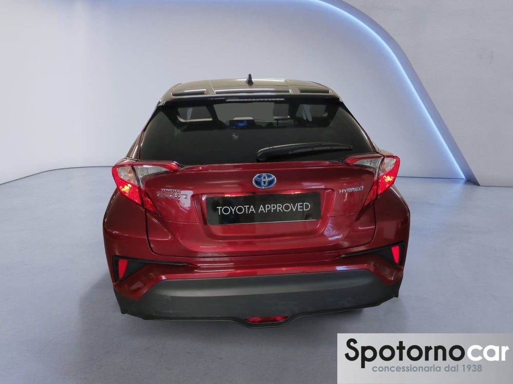 Toyota Toyota C-HR usata a Milano (5)
