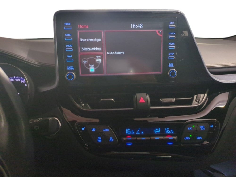 Toyota Toyota C-HR usata a Milano (13)