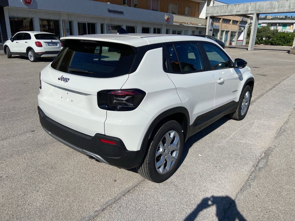 Jeep Avenger nuova a Chieti (6)