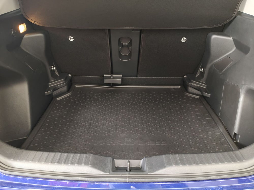Toyota Yaris Cross usata a Roma (12)