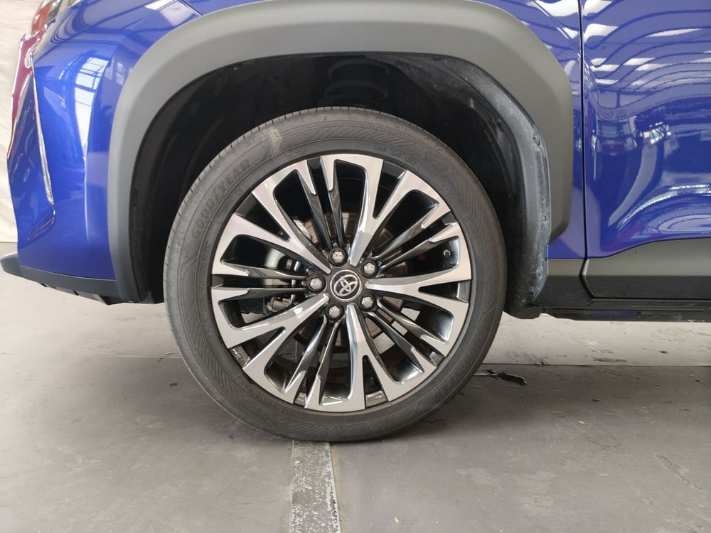 Toyota Yaris Cross usata a Roma (17)
