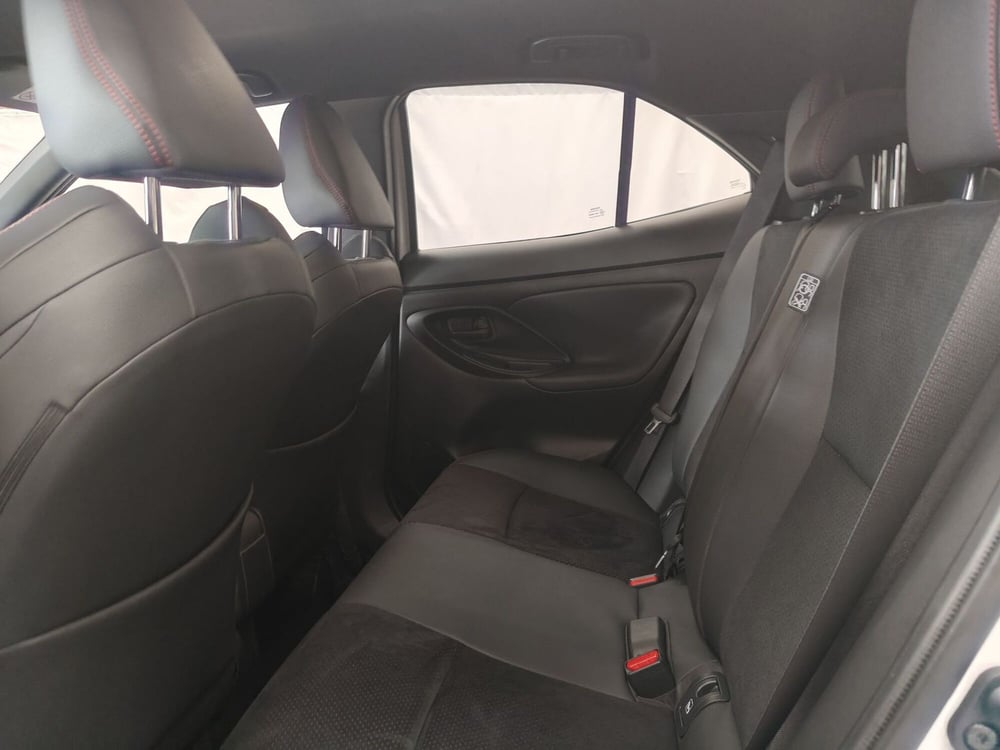 Toyota Yaris Cross usata a Roma (14)