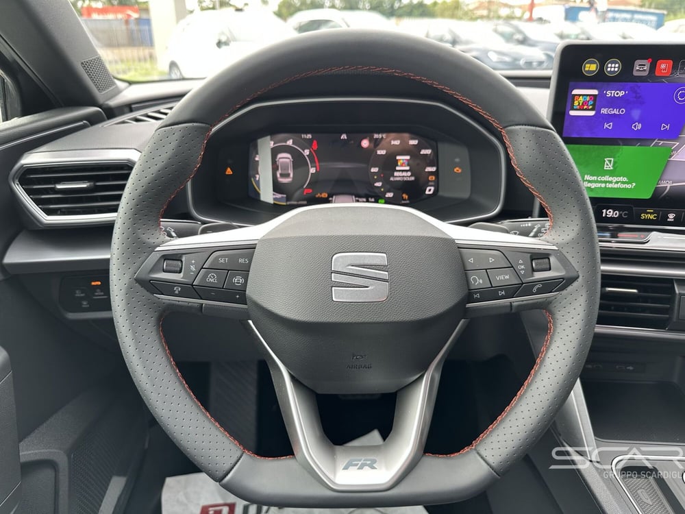 SEAT Leon ST nuova a Livorno (12)
