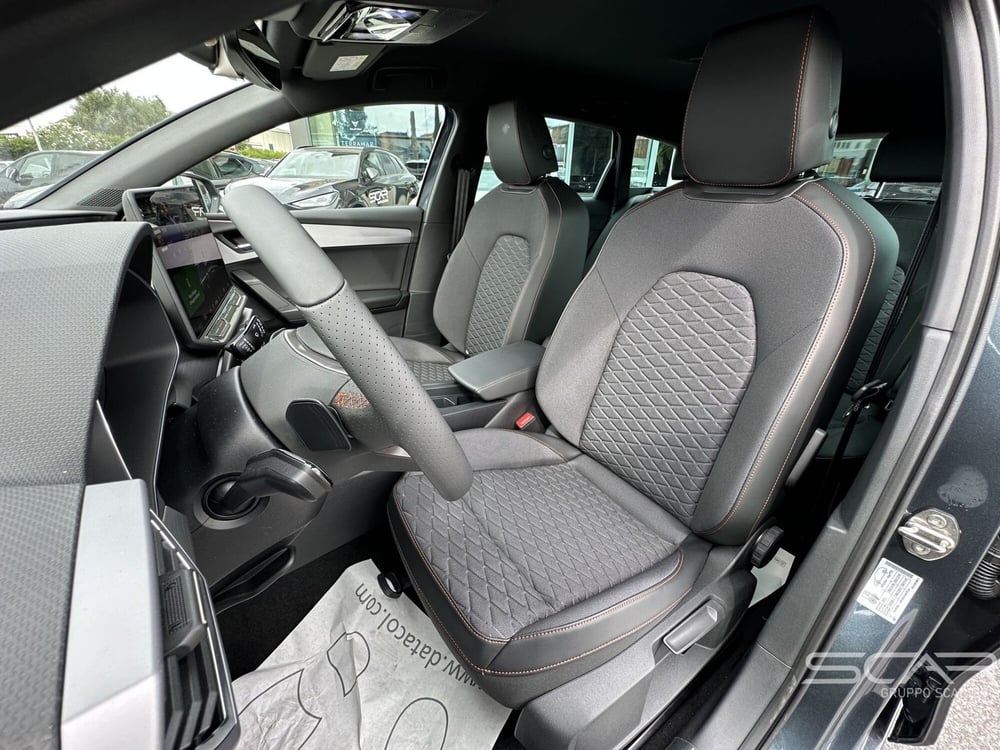 SEAT Leon ST nuova a Livorno (9)