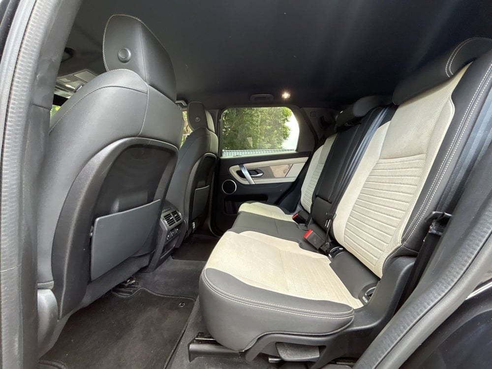 Land Rover Discovery Sport usata a Bologna (9)