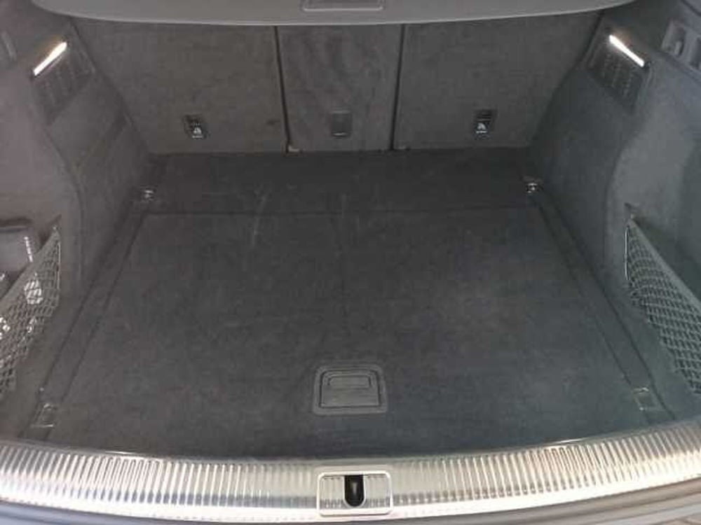 Audi Q5 Sportback usata a Lucca (10)