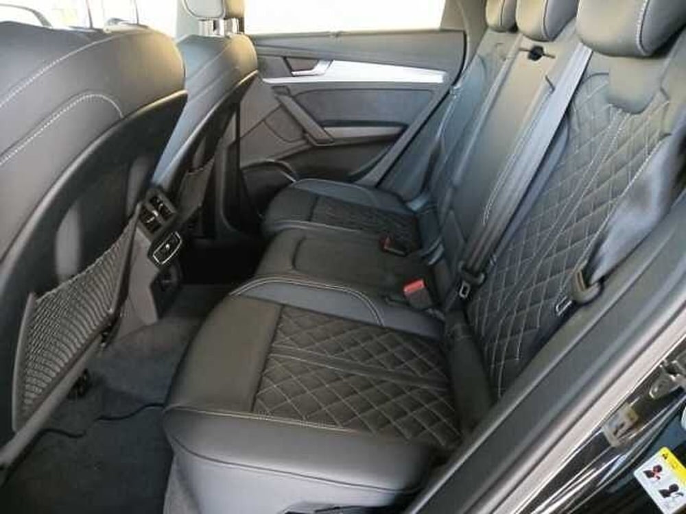 Audi Q5 Sportback usata a Lucca (11)