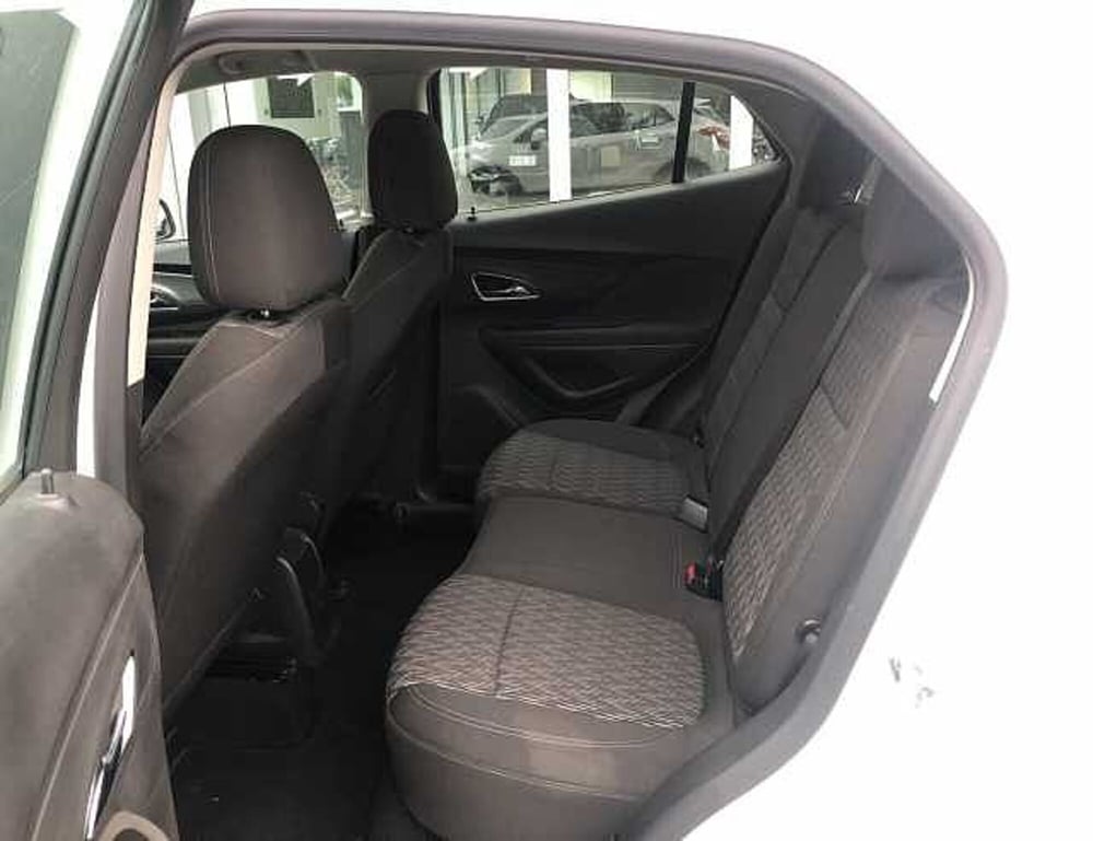 Opel Mokka usata a Lucca (9)