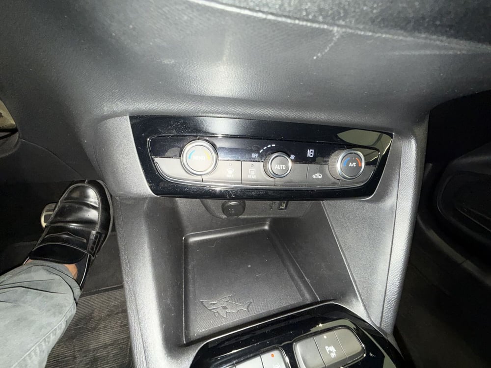 Opel Corsa usata a Latina (16)