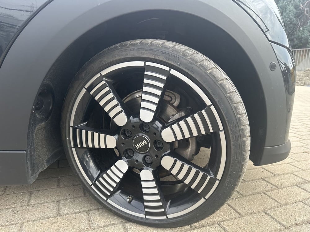 MINI Mini Cabrio usata a Milano (10)