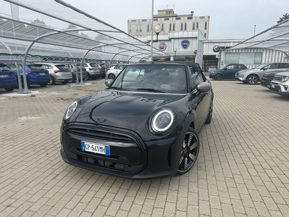MINI Mini Cabrio usata a Milano (4)