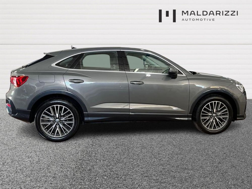 Audi Q3 Sportback usata a Bari (15)